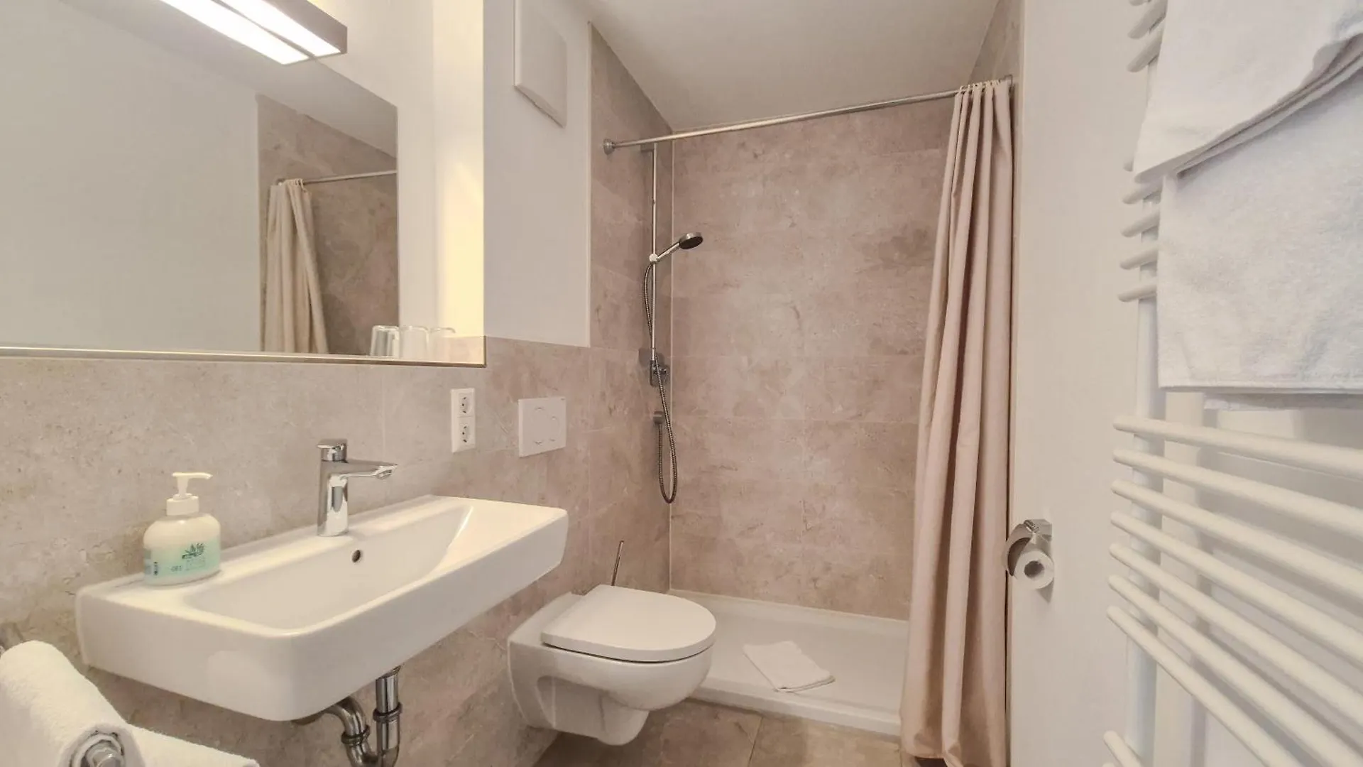 Gaestehaus Hornstein Nonnenhorn 3*,  Germany